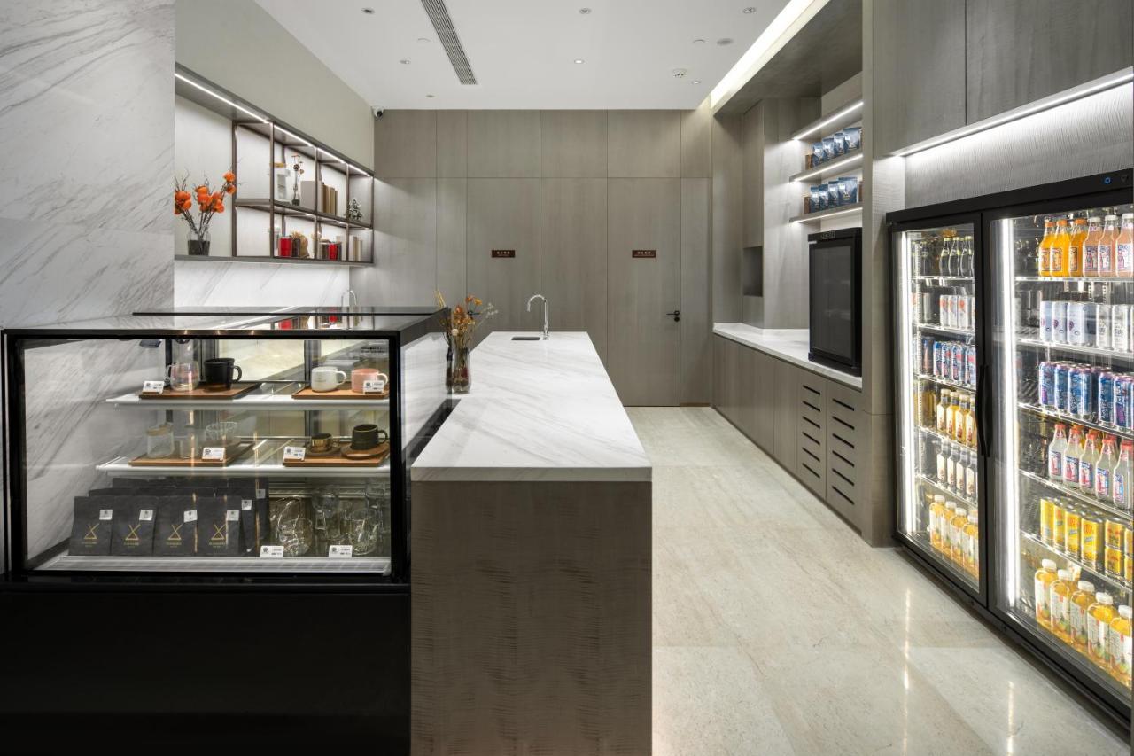 Hyatt Place Linyi People Square Bagian luar foto