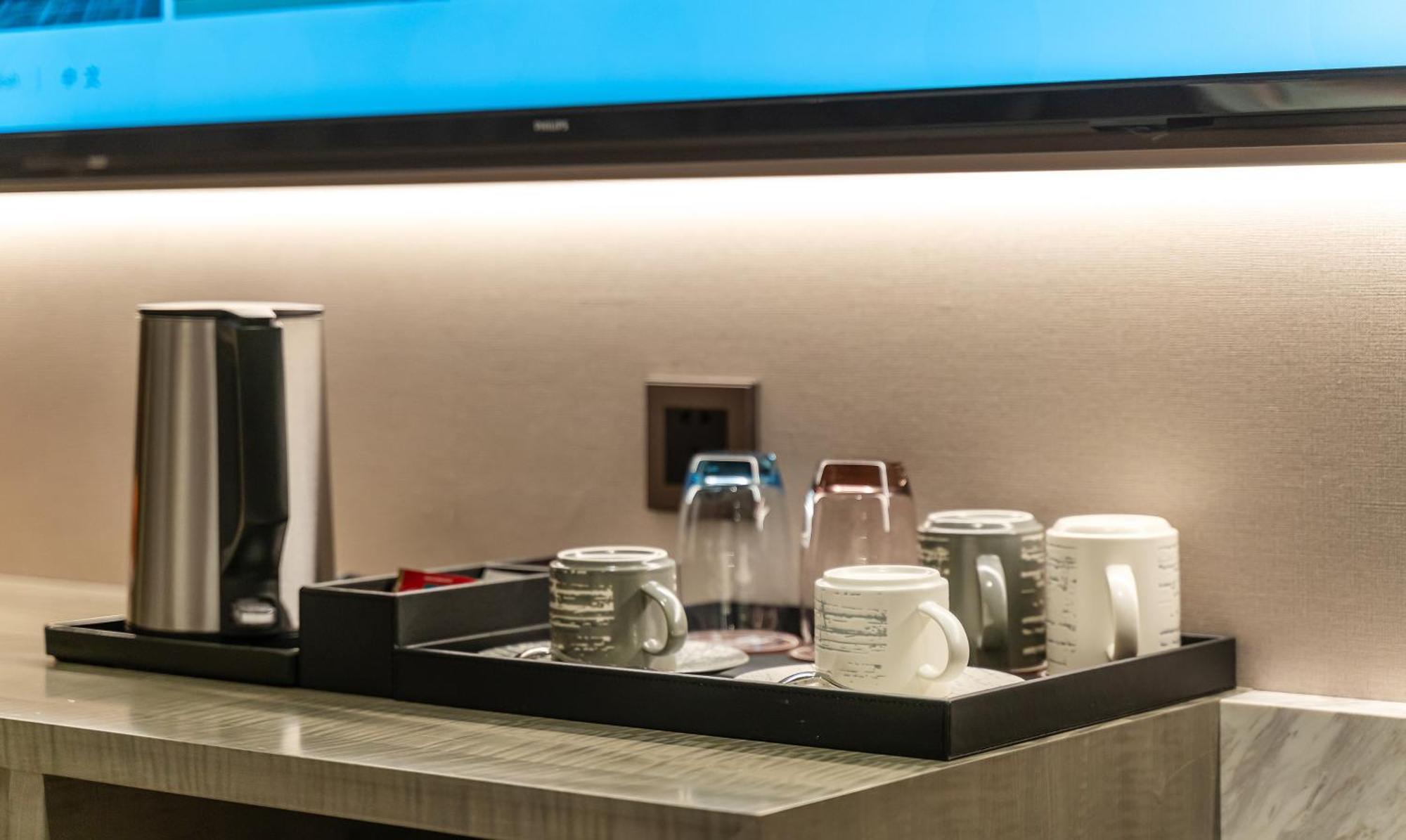 Hyatt Place Linyi People Square Bagian luar foto