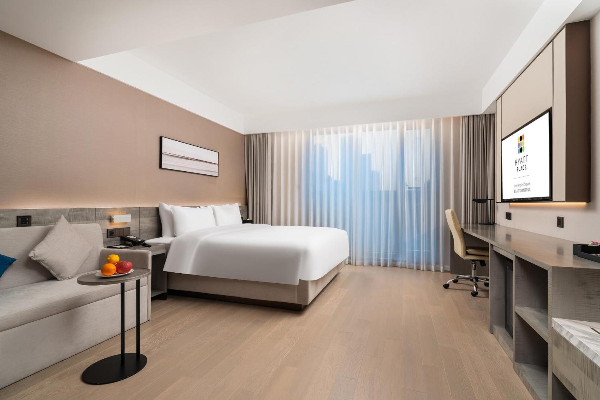 Hyatt Place Linyi People Square Bagian luar foto