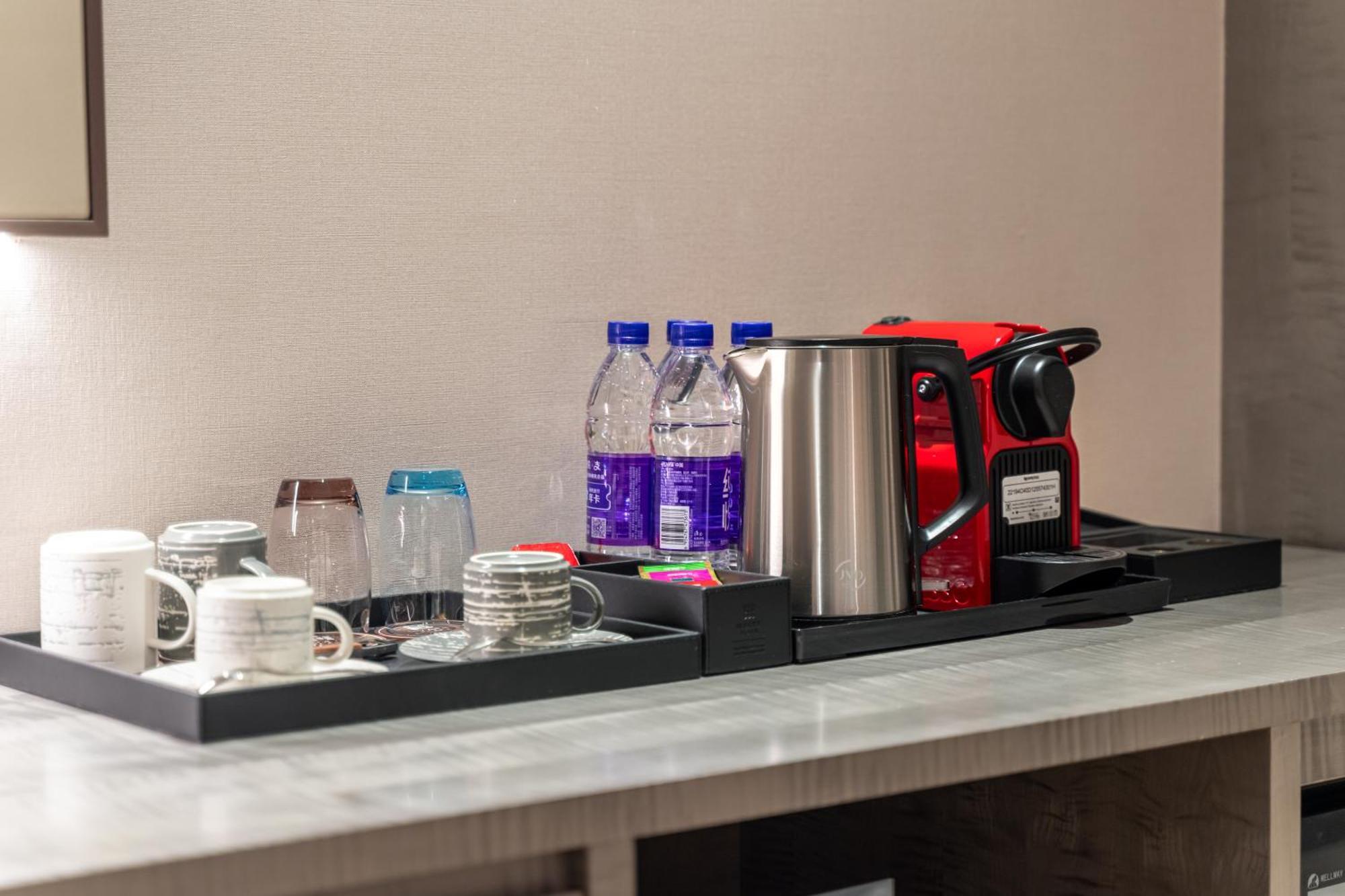 Hyatt Place Linyi People Square Bagian luar foto